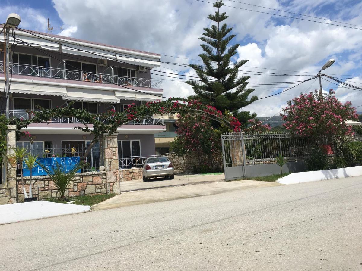 Irini Boutique Rooms!!! Himare Exteriör bild